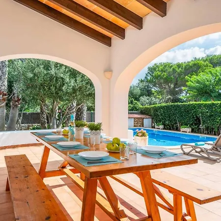 Juana Blanes * Cala'N Blanes (Menorca)